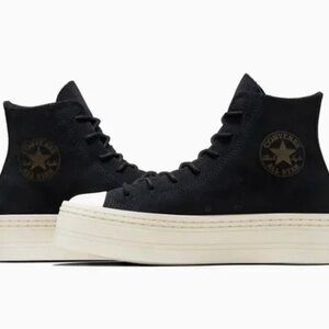 Chuck Taylor All Star Converse- Modern
Lift